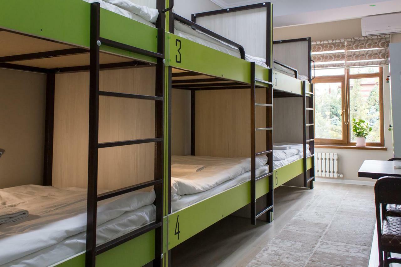 Compass Hostel Bishkek Exterior foto