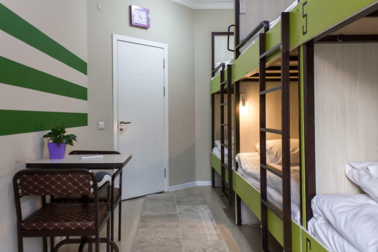 Compass Hostel Bishkek Exterior foto